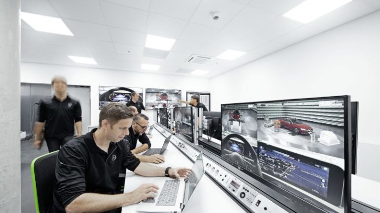 Daimler: La inteligencia artificial va mucho más allá del coche autónomo