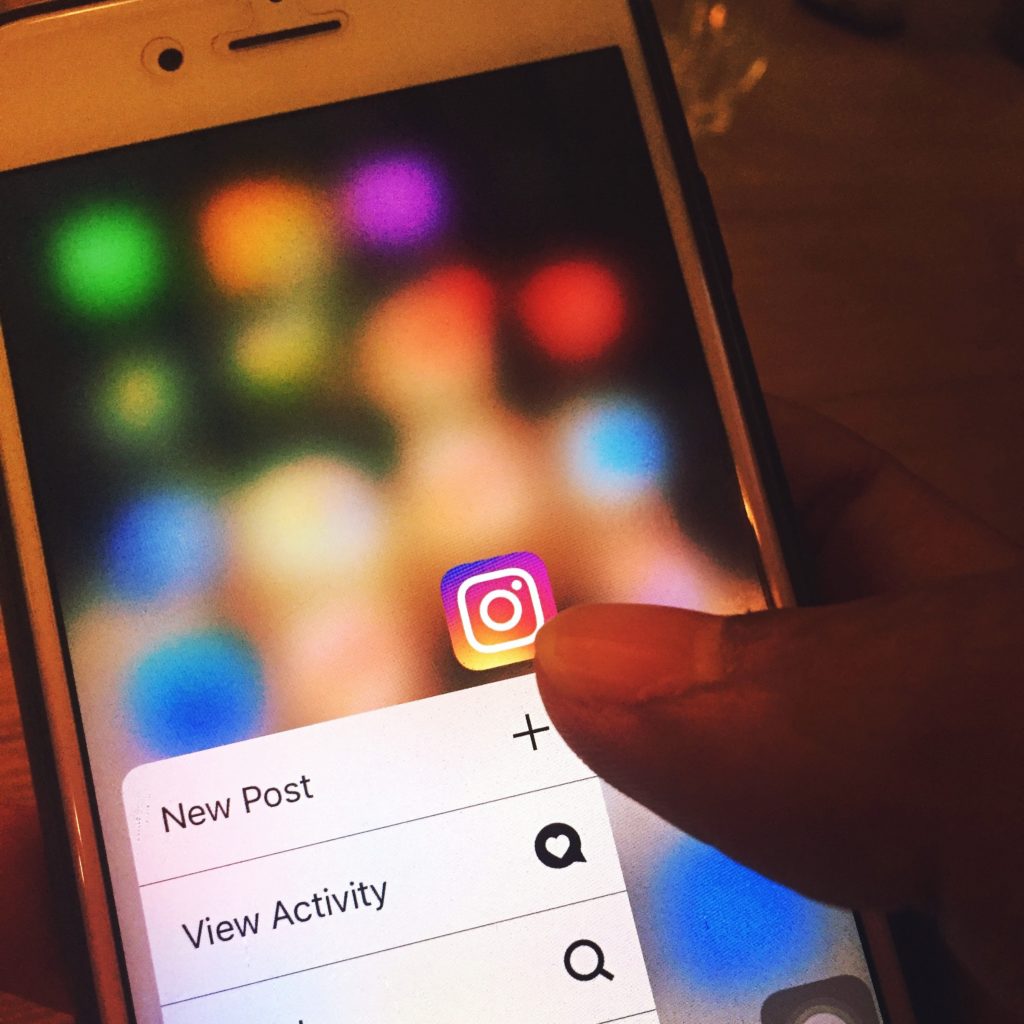 Instagram IA bullying