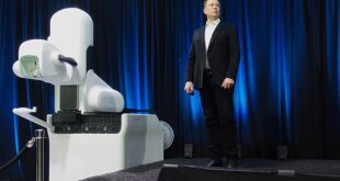 Elon Musk presenta chip para conectar cerebro a computadora