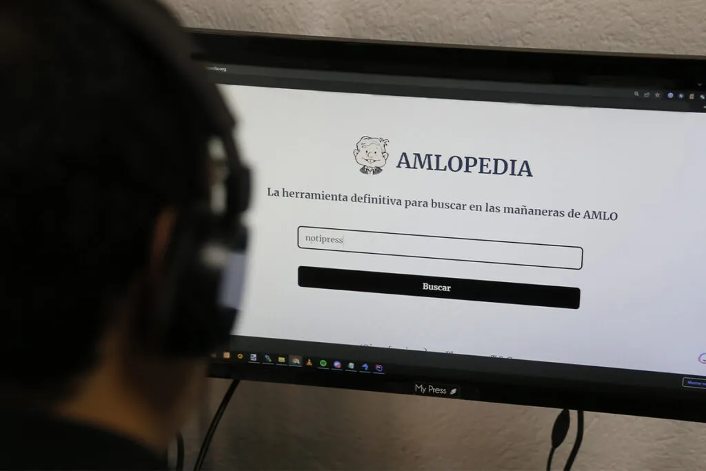 Crean AMLOpedia con inteligencia artificial