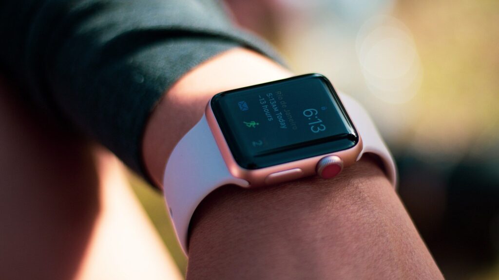 Relojes inteligentes detectan el parkinson antes de su diagnóstico