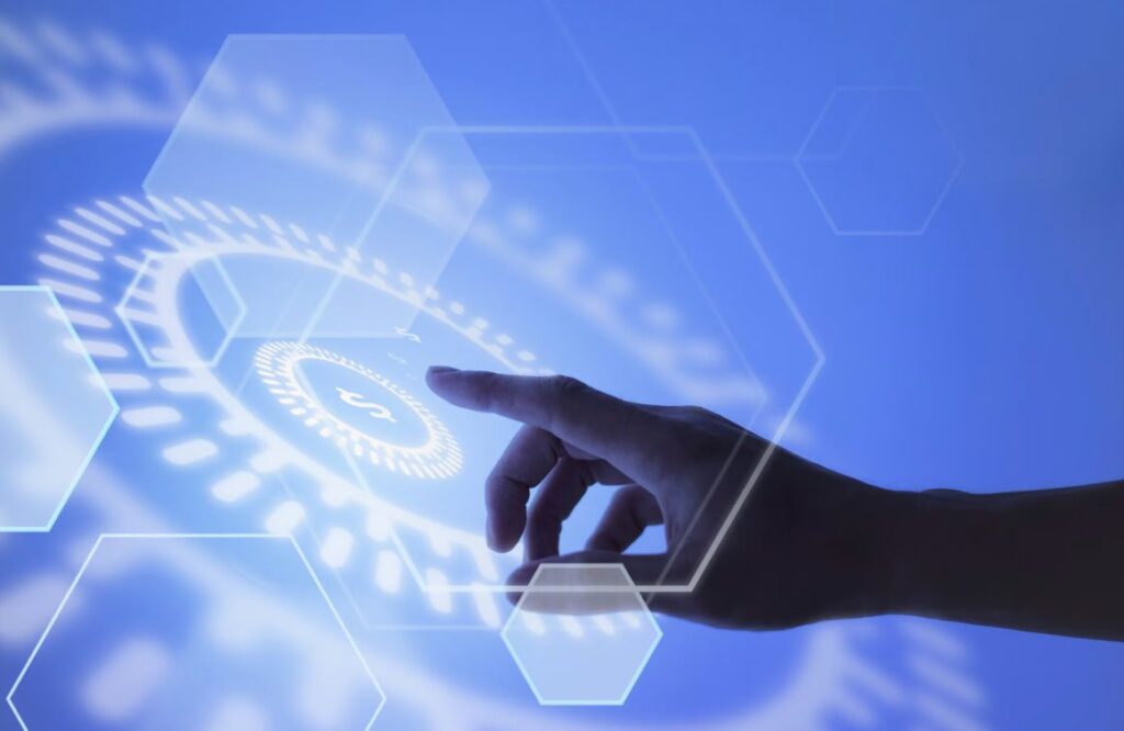 Una Fintech que no adopta tecnologías inteligentes corre el riesgo de quedarse atrás, afirma Alexis Nickin Gaxiola.