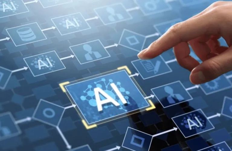 Especialistas de Seguritech desarrollan sistemas de IA para operaciones críticas.